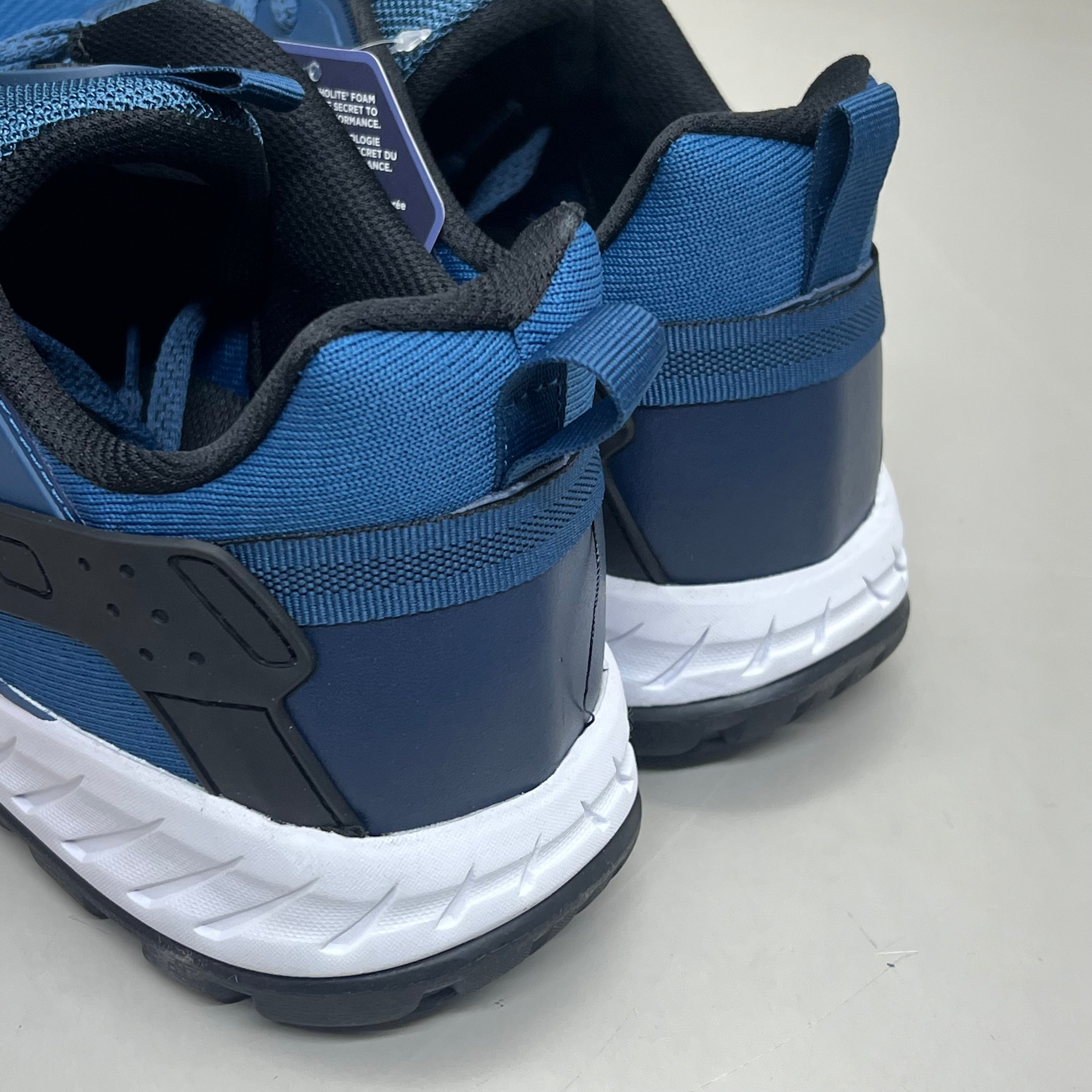 Mens Waterproof Hiking Shoe