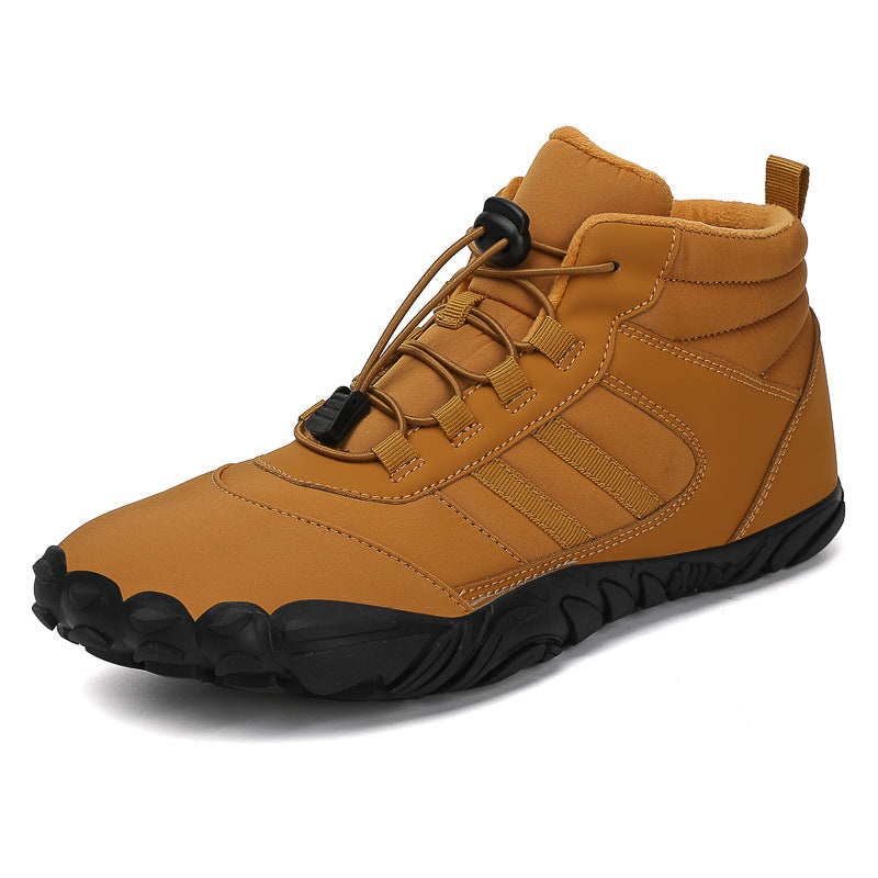 Non-slip and wear-resistant hiking shoes