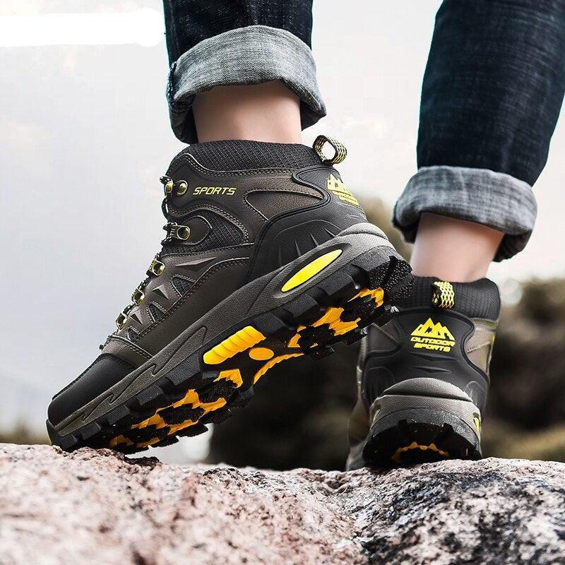 Breathable Outdoor Hiking Boots